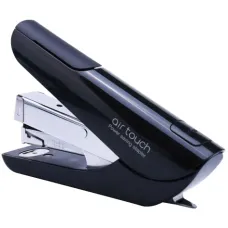 Степлер Kw-Trio 0556A-BLK (тип скоб: 24/6; 24/8; 26/6; 26/8, пластик, вместимость 100 скоб, одновременно скрепляемых 40 листов, глубина прошивки 58мм)