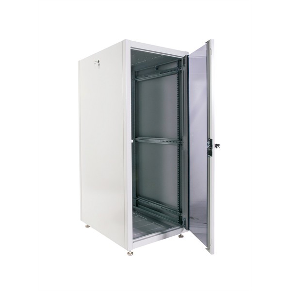 Шкаф коммутационный напольный ЦМО ШТК-Э-18.6.6-13АА (18U, 598x920x600мм, IP20, 540кг)