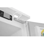 Холодильник полновстраиваемый Beko BCNA306E2S (No Frost, A+, 2-камерный, объем 306:225,75л, 54x193.5x54.5см)