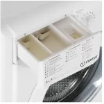 Стиральная машина Indesit IWSE 6105 B