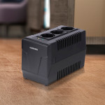 Стабилизатор напряжения Sunwind AVR-1000