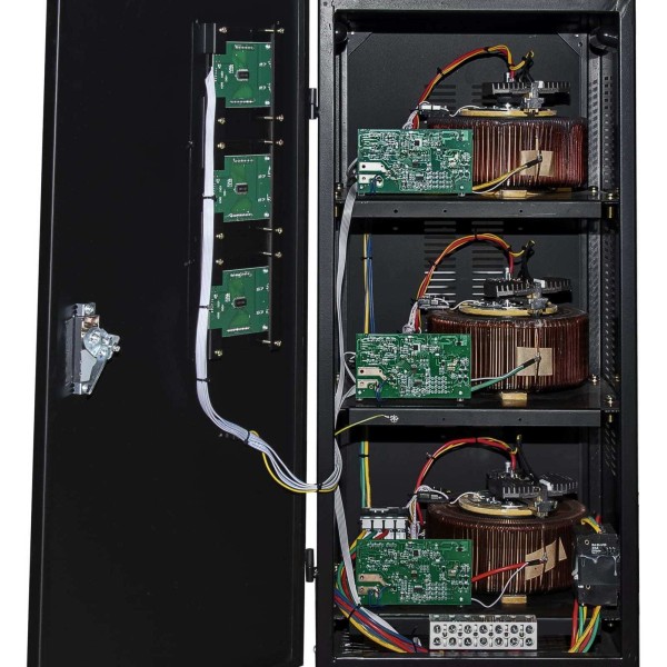 Стабилизатор напряжения РЕСАНТА ACH-15000/3-ЭМ