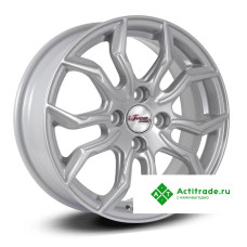 IFree Бохо R15/6J PCD 4x100 ET 37 ЦО 60,1 серебристый