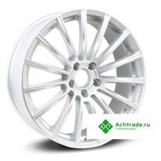 RST R049 R19/8J PCD 5x112 ET 43 ЦО 66,6 серебристый