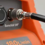 Автомобильный компрессор BERKUT Smart Power SAC-280(8 атм, 180 л/мин, шланг 3,1 м, кабель 1,4 м, 97 дБ)