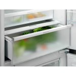 Холодильник полностью встраиваемый Electrolux E7TNGE75S (A++, 696x1884x549см)