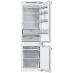 Холодильник полновстраиваемый Samsung BRB80F26DEF0EO (No Frost, 2-камерный, объем 267:193/74л, 54x177.5x55см)