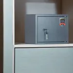Сейф оружейный Aiko TT 28