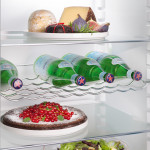 Холодильник Liebherr CUkw 2831 (A++, 2-камерный, объем 274:219/55л, 55x161.2x63см, зеленый)