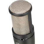 Микрофон AKG P220