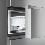 Холодильник Hisense RT641N4ACE (No Frost, A+, 2-камерный, объем 535:366/169л, инверторный компрессор, серый)