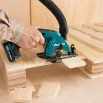 Циркулярная пила (дисковая) MAKITA HS301DWAE