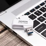 Накопитель USB ADATA UC310-256G-RWH