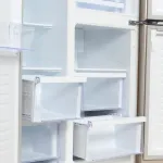 Холодильник Hyundai CS6073FV (No Frost, A+, 3-камерный, Side by Side, инверторный компрессор, шампань стекло)