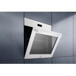 Электрический духовой шкаф Electrolux EOE8P39WV